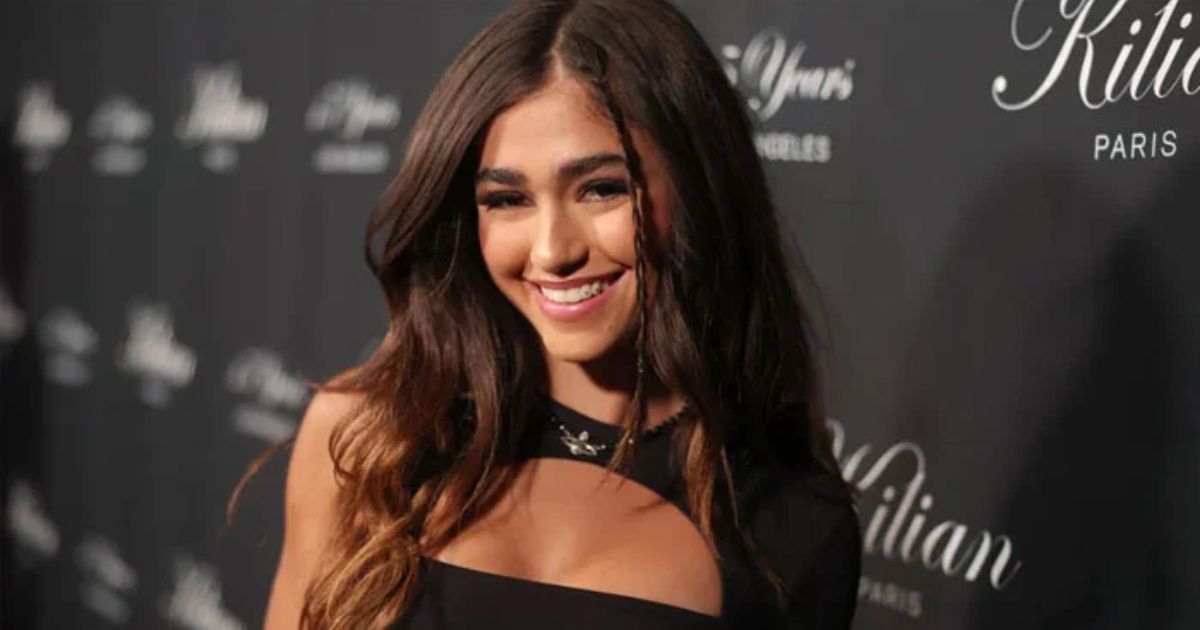 Rayna Vallandingham Biography