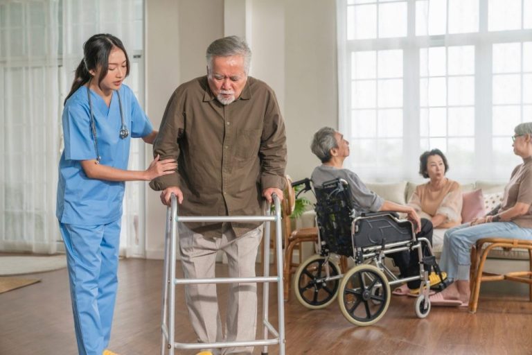 Key Tips for Protecting Loved Ones From Nursing Home Malnutrition