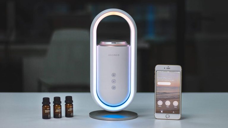 Tech-Enabled Stress Relief: The Gadgets People Use to Stay Calm in a Hyperconnected World