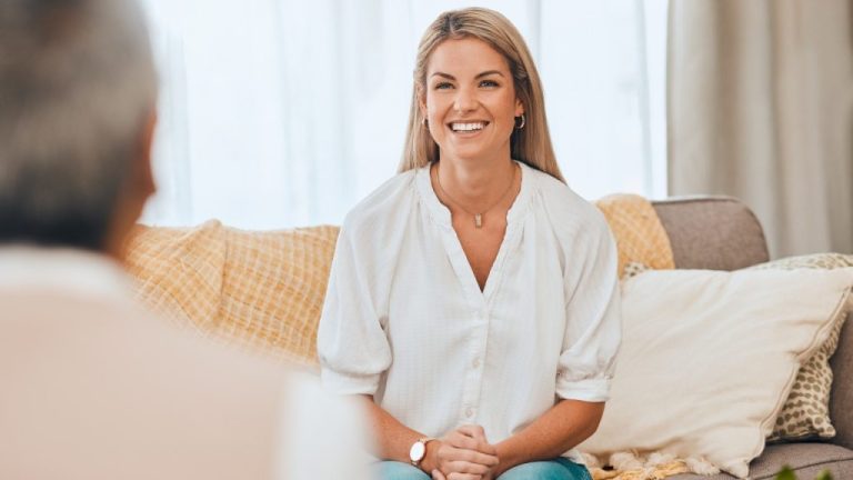 What Actually Happens in One-on-One Therapy for Addiction?