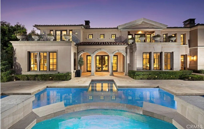 Tips for Buying Luxury Homes in California