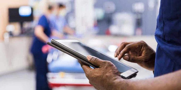 How Can Healthcare Providers Identify Network Issues Before They Impact Patient Care?