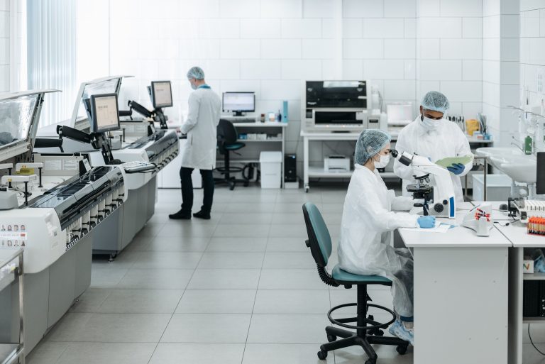 5 Essential Technology Investments for Healthcare Labs in 2026