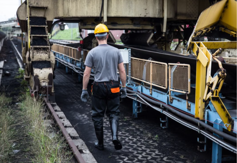 How Preventive Industrial Maintenance Reduces Costly Downtime