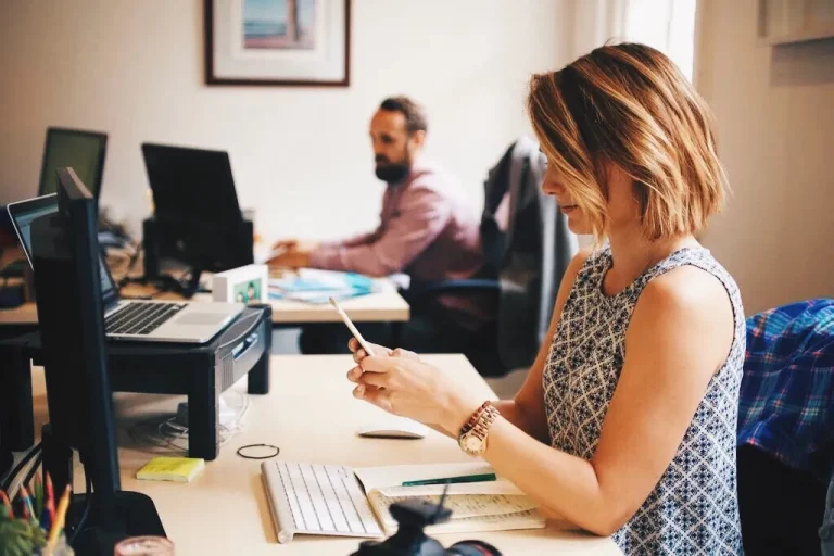 How to Keep Working With Someone You Recently Broke Up With in the Tech Industry